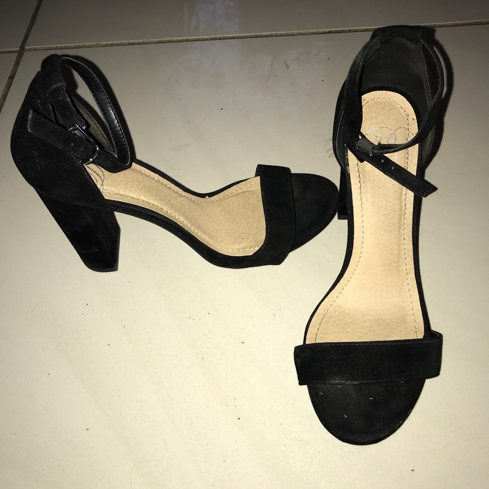Black Heels 👠